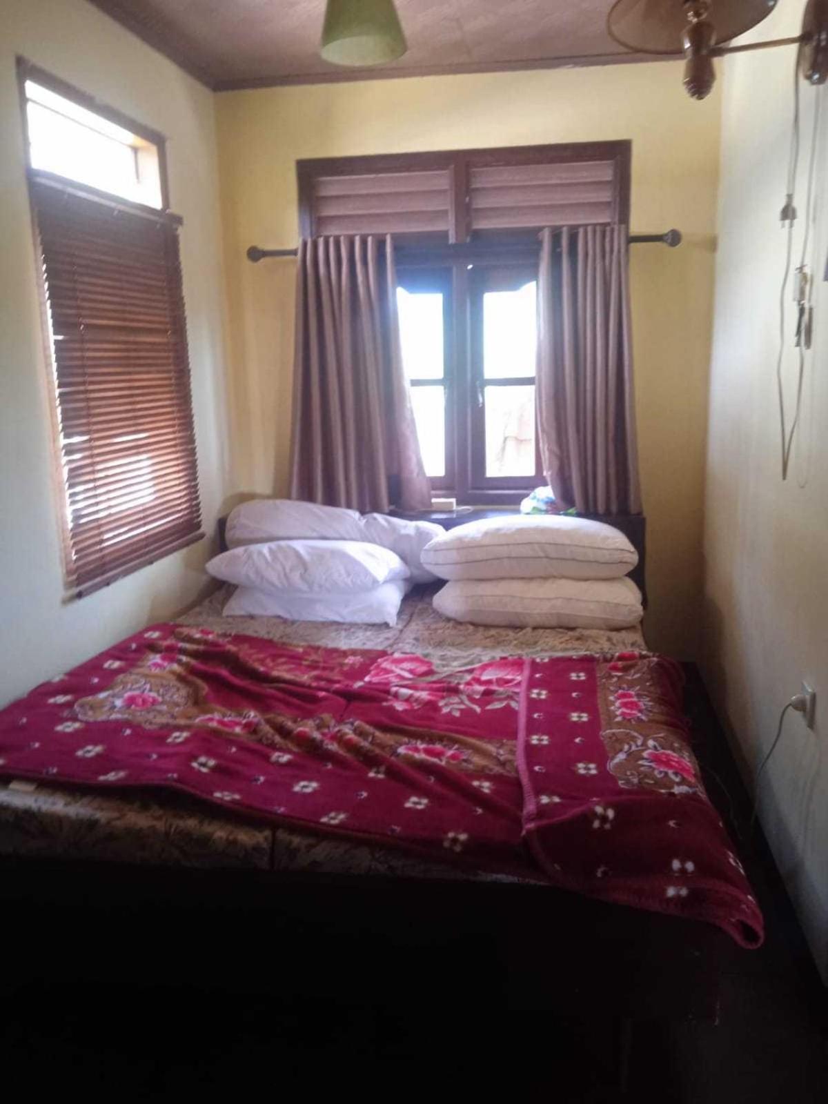 Hotel Express O 92299 Bumi Bati Deudeuh Bandung
